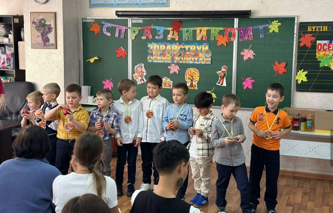 «Барлық қазақстандықтарды Республика күнімен және Мемлекеттік тәуелсіздік декларациясының 35 жылдығымен құттықтаймыз!»