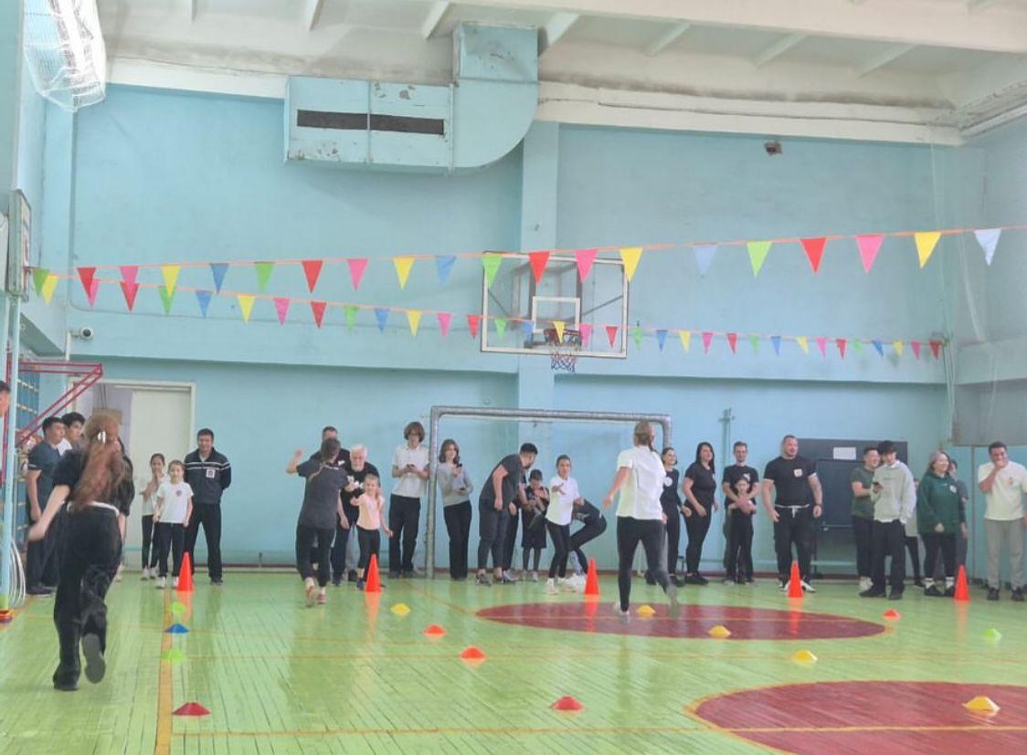 «2025 жылдың 28 қарашасында ҚРКМ «ОШ №135» жалпы білім беретін мектепте «Папа, мама, мен — спорттық отбасы» атты жарқын әрі шабыттандыратын жарыстар өтті!»